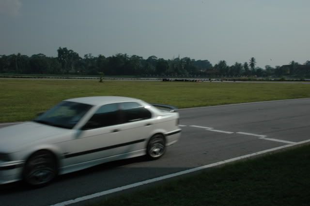 208.jpg