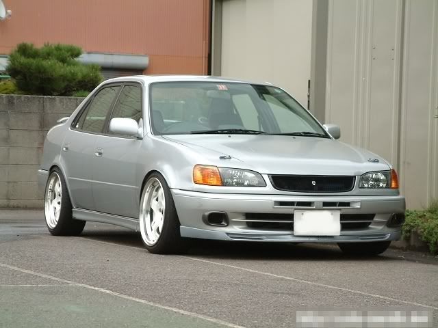 Ae111Levinlips.jpg