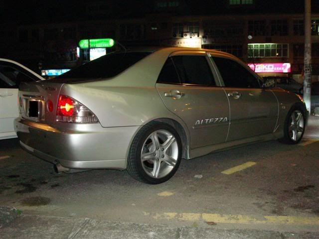 DSC00077Small.jpg