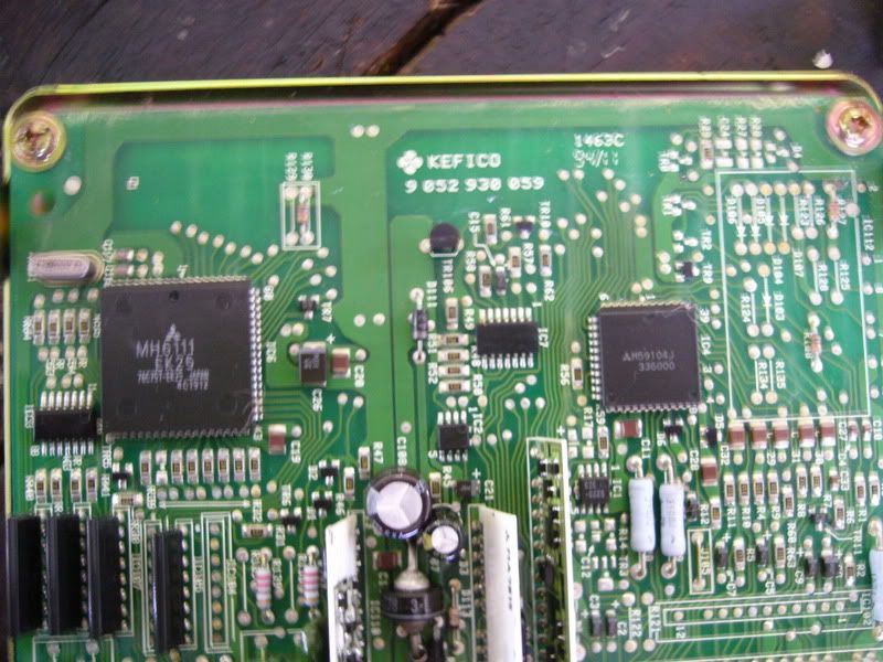 ecu4.jpg