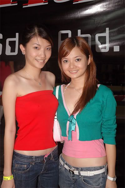 girl2web.jpg