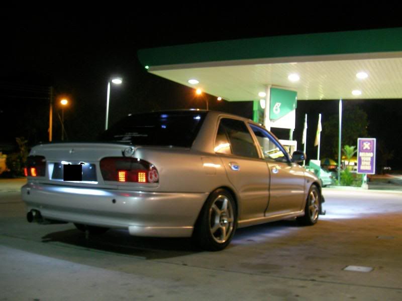 random280308010tu6.jpg