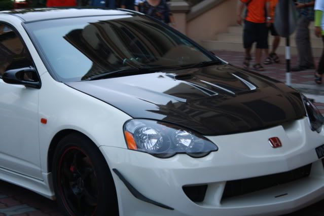 RX7049.jpg